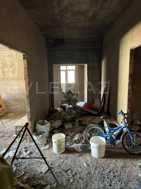 Satılır, yeni tikili