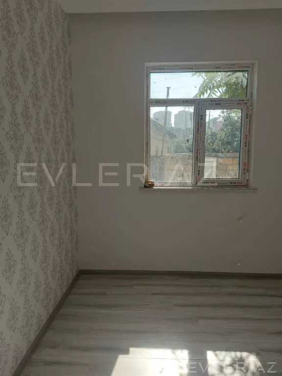 Satılır, həyət evi/villa