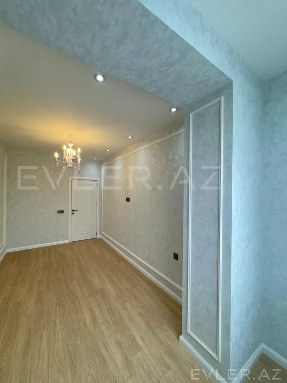 Satılır, həyət evi/villa