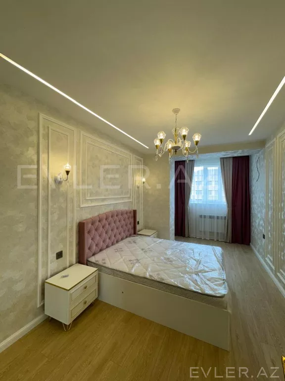 Satılır, həyət evi/villa