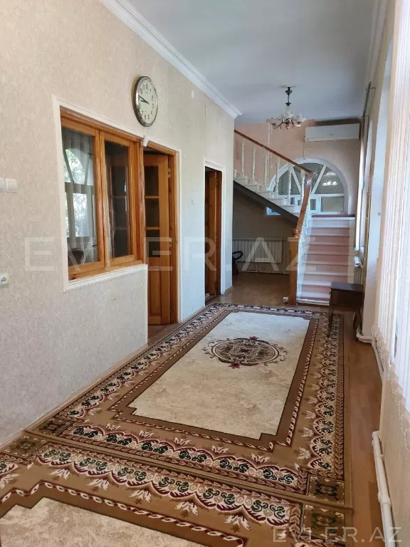 Satılır, həyət evi/villa