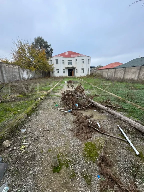 Satılır, həyət evi/villa