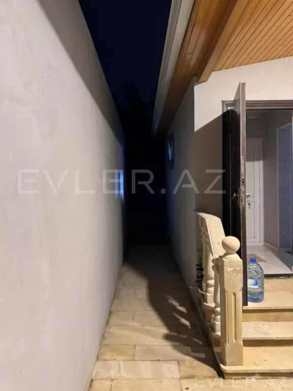 Satılır, həyət evi/villa