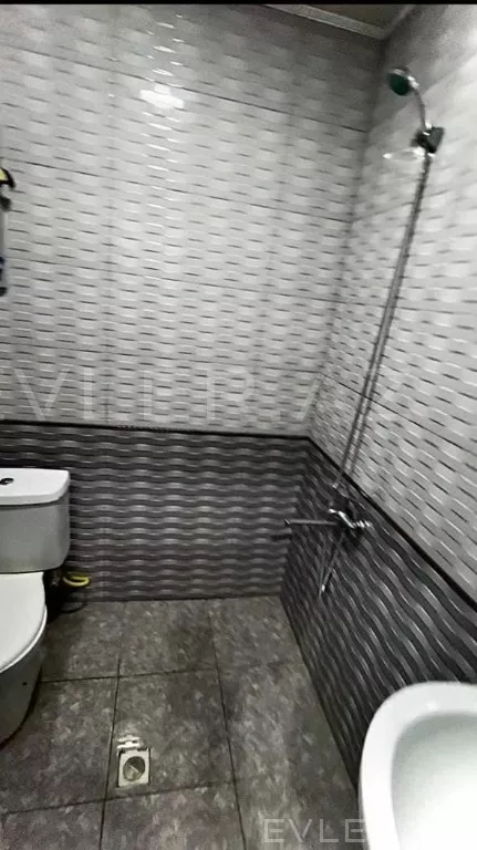 Satılır, yeni tikili