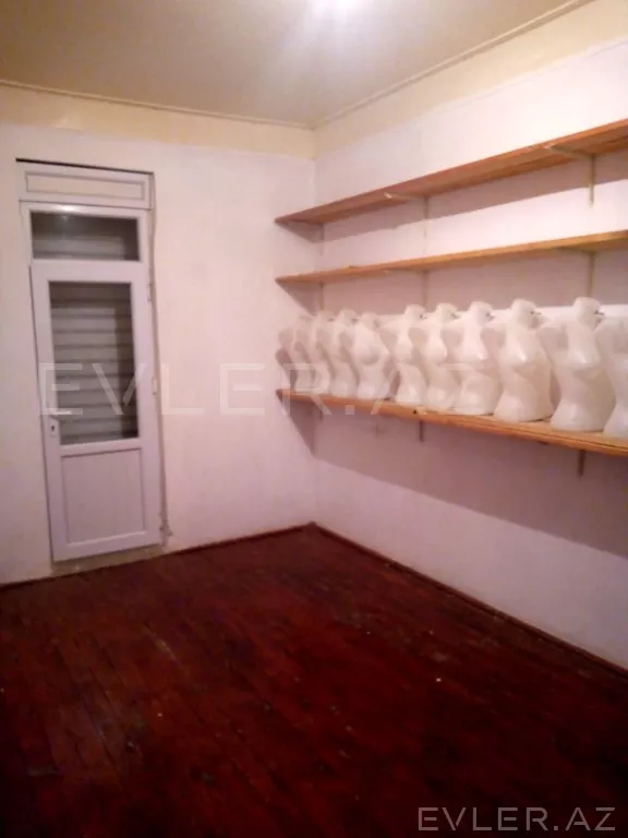 Satılır, həyət evi/villa