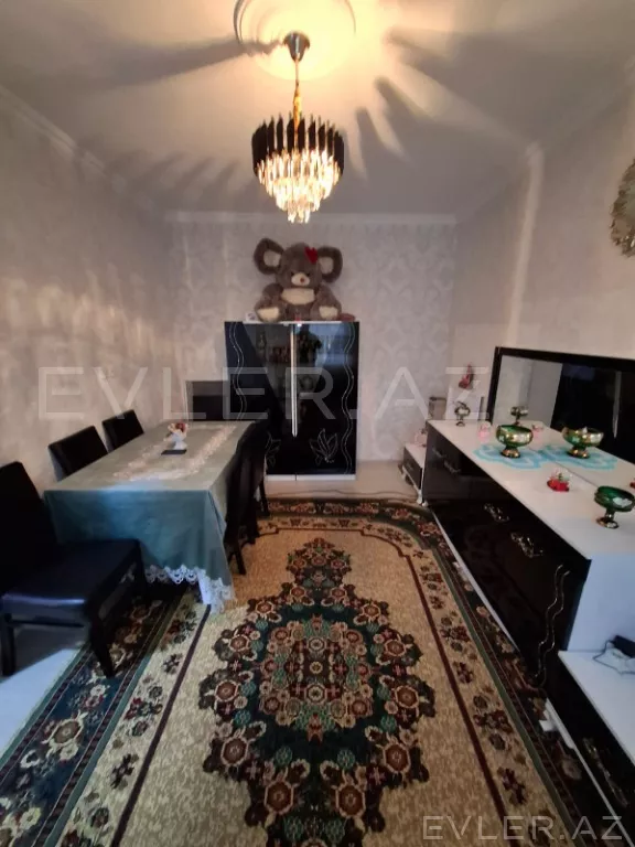 Satılır, həyət evi/villa