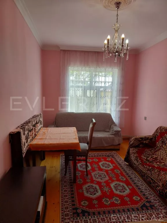 Satılır, həyət evi/villa