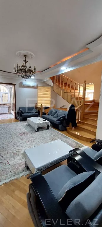 Satılır, həyət evi/villa