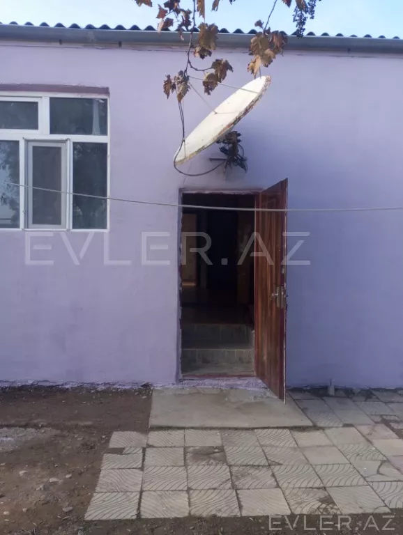 Satılır, həyət evi/villa