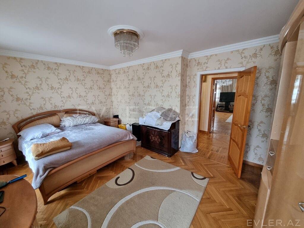 Satılır, həyət evi/villa