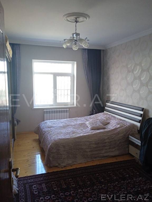 Aylıq, bağ evi