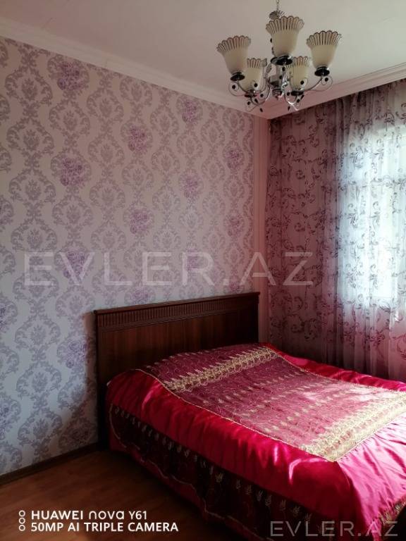 Satılır, bağ evi