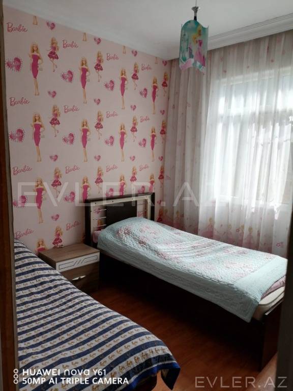 Satılır, bağ evi