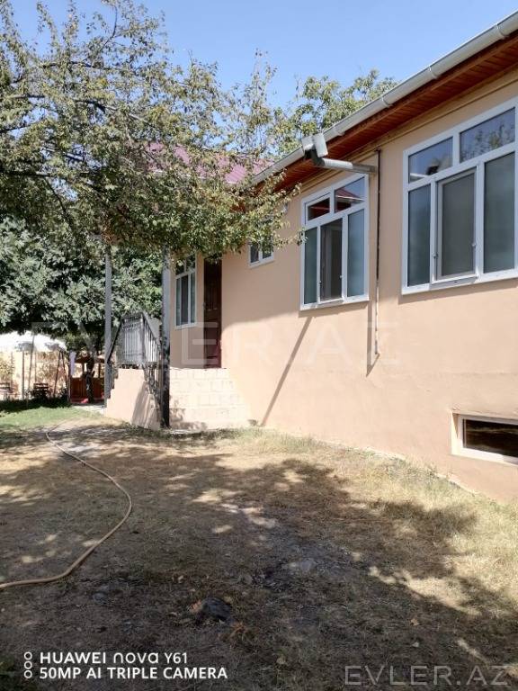 Satılır, bağ evi