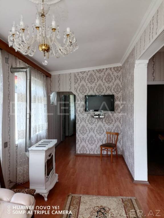 Satılır, bağ evi
