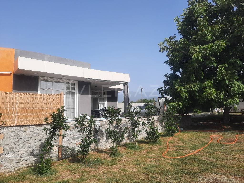 Günlük, həyət evi/villa