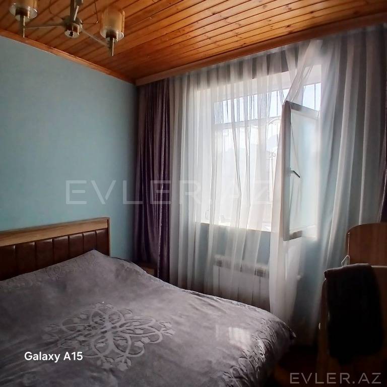 Satılır, həyət evi/villa