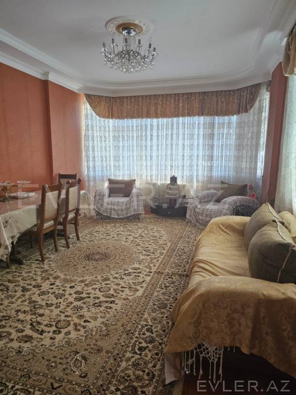 Satılır, həyət evi/villa