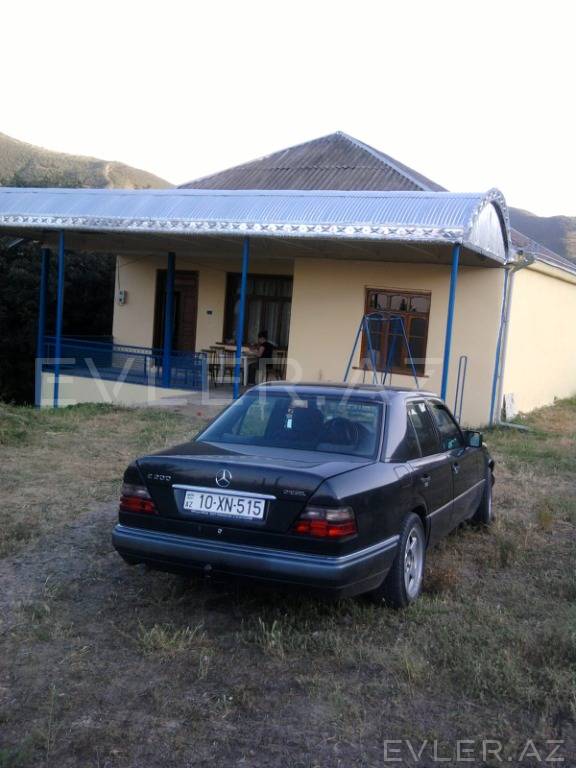 Satılır, bağ evi
