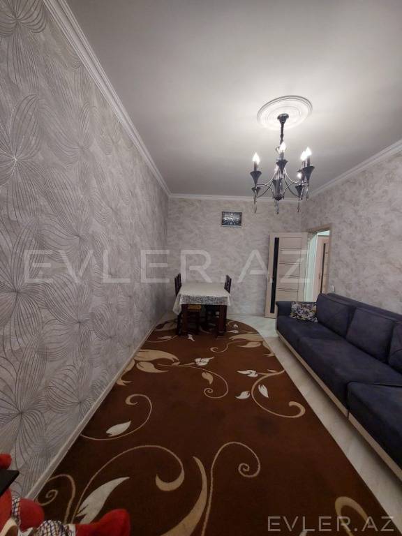 Satılır, həyət evi/villa