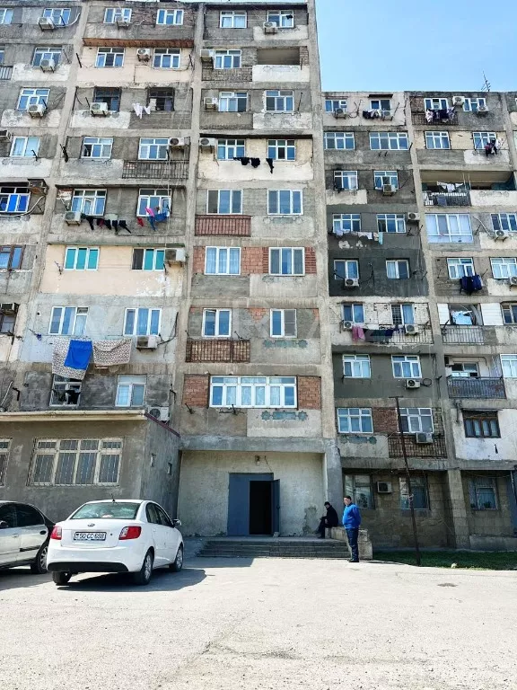 Satılır, köhnə tikili