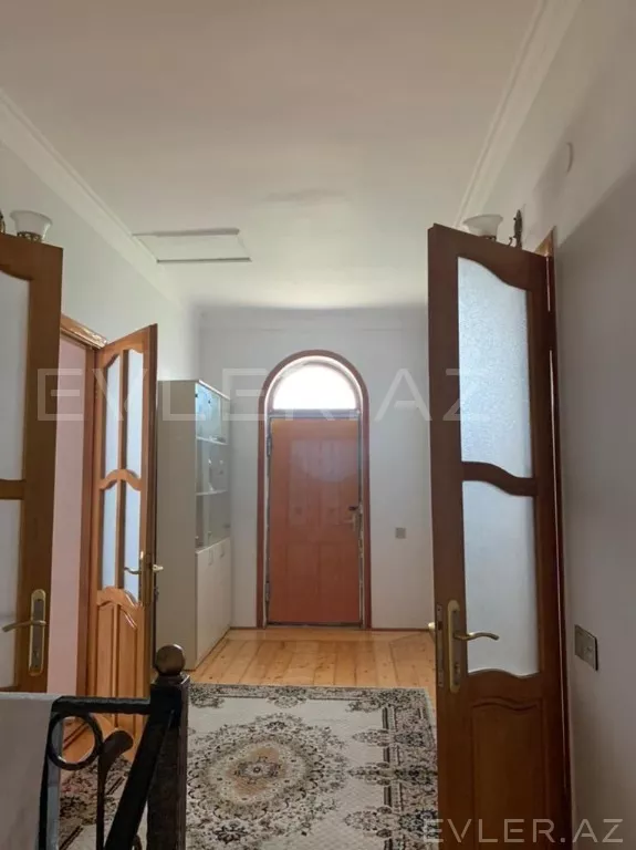 Aylıq, bağ evi