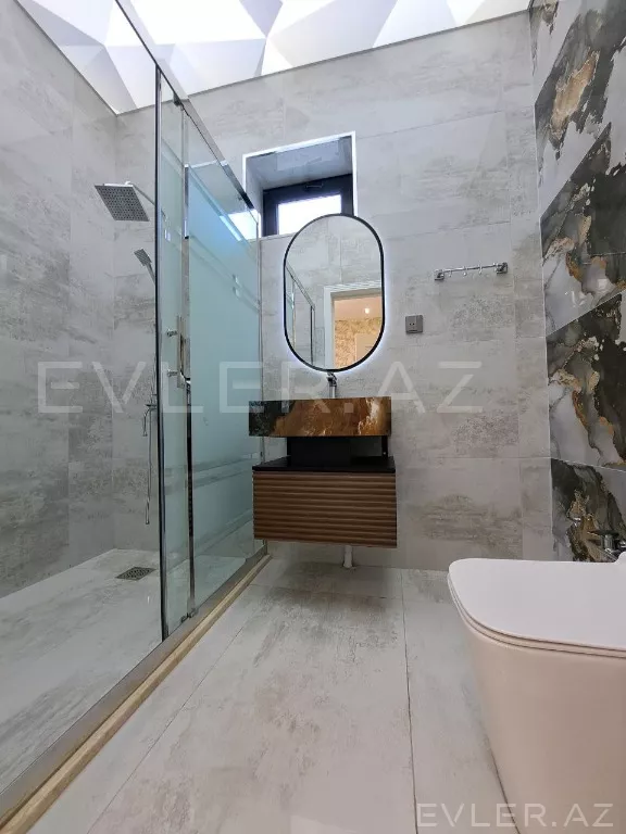 Satılır, həyət evi/villa