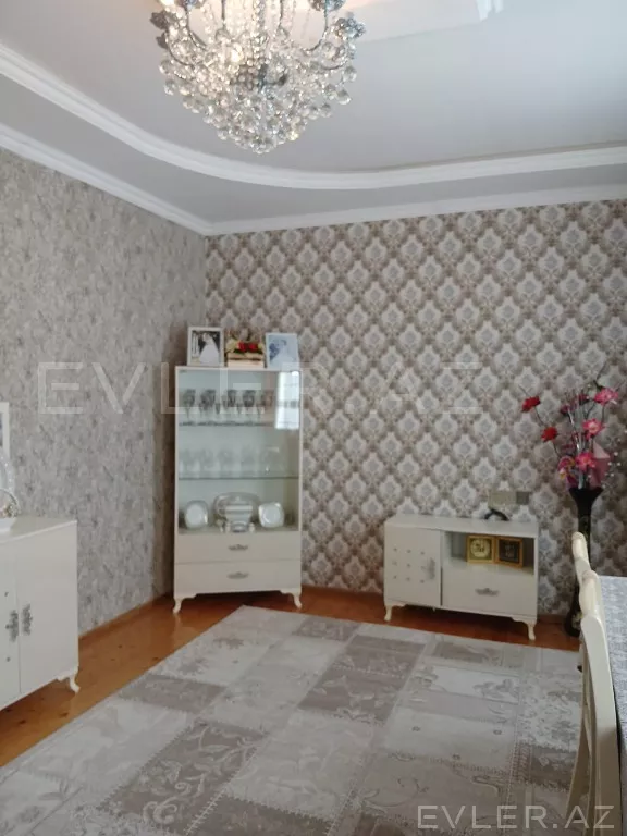 Satılır, həyət evi/villa
