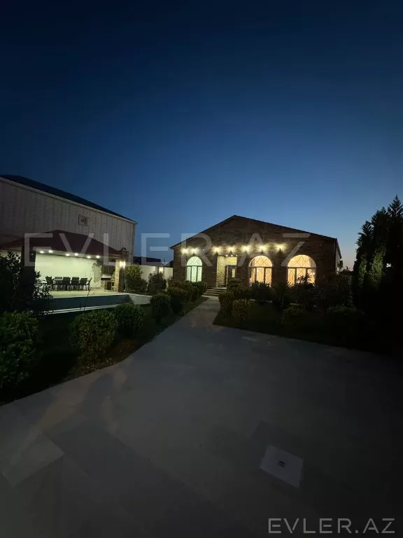Satılır, həyət evi/villa