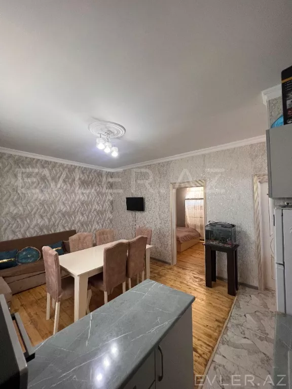 Satılır, həyət evi/villa