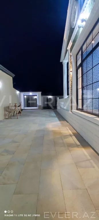 Satılır, həyət evi/villa