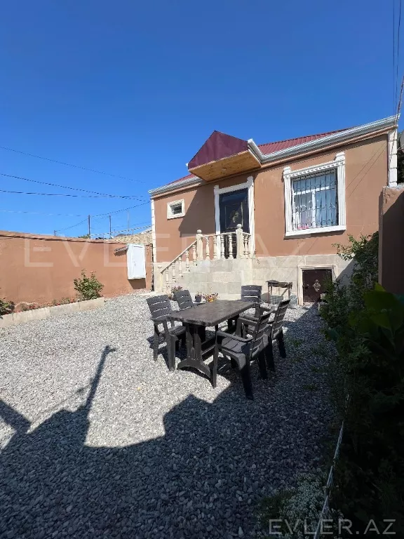 Satılır, həyət evi/villa