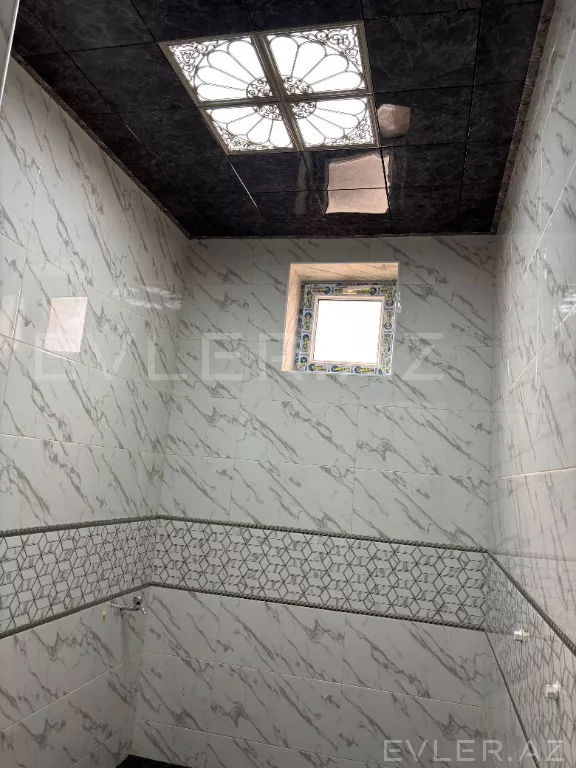 Satılır, həyət evi/villa