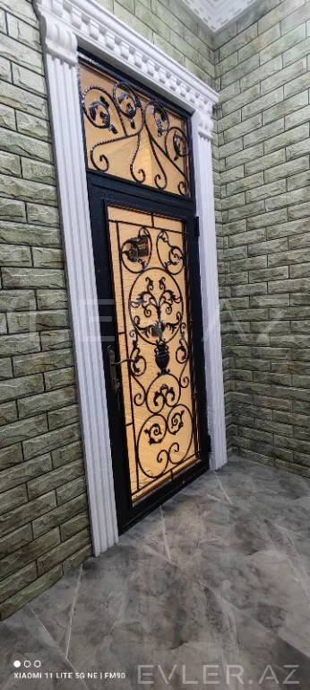 Satılır, həyət evi/villa