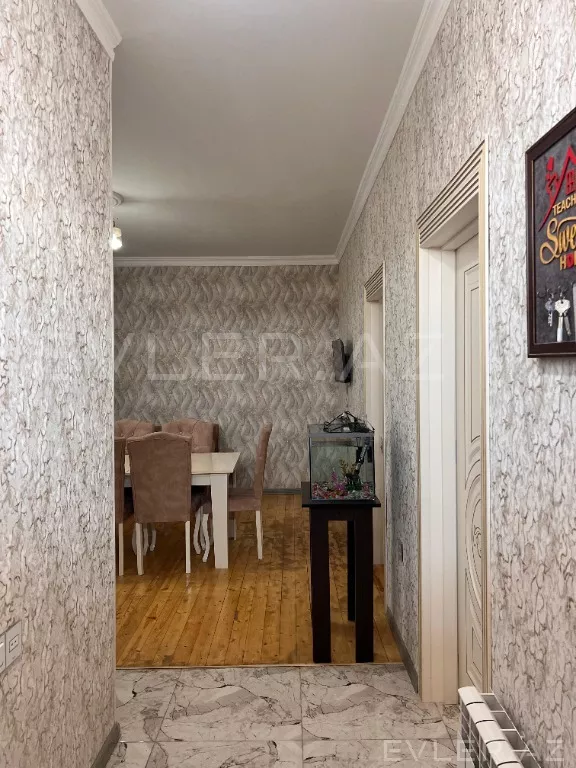 Satılır, həyət evi/villa
