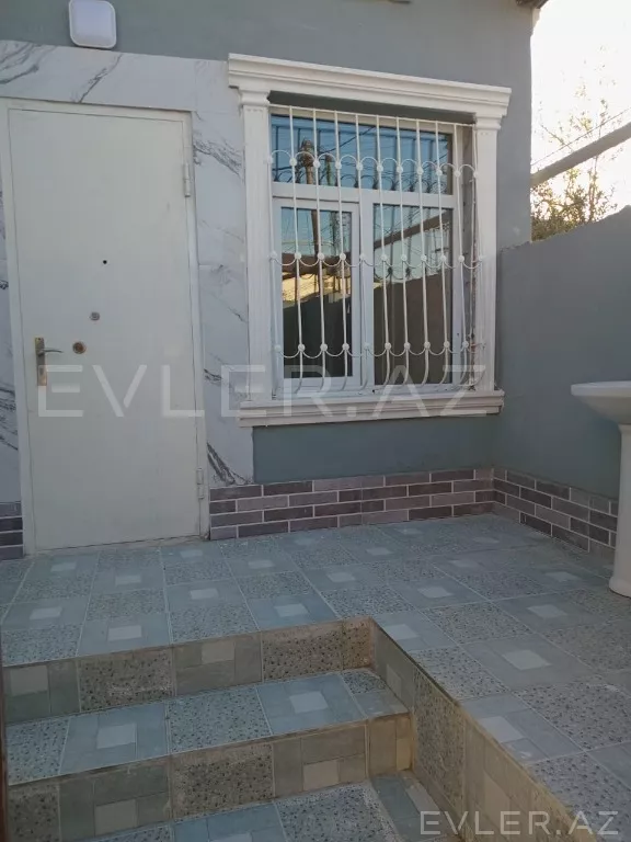 Satılır, həyət evi/villa