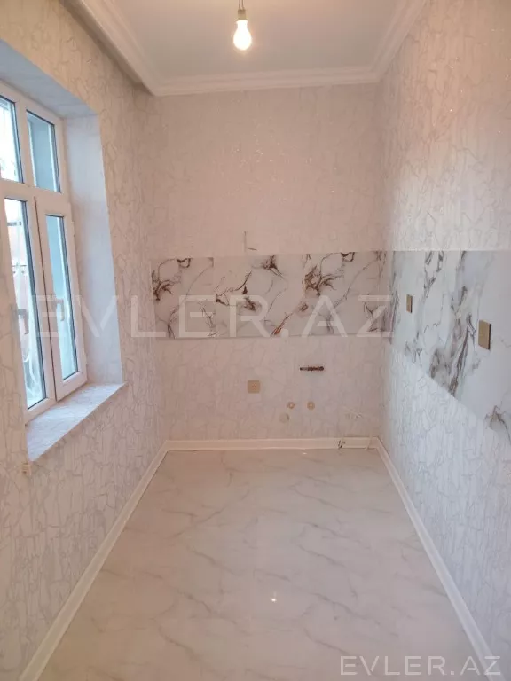 Satılır, həyət evi/villa