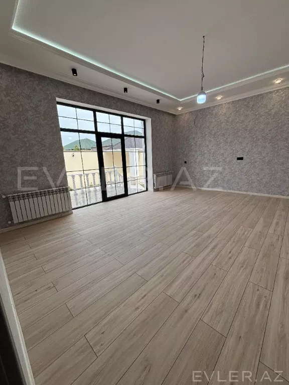 Satılır, bağ evi