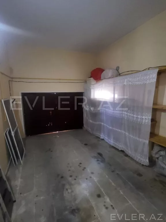 Satılır, həyət evi/villa