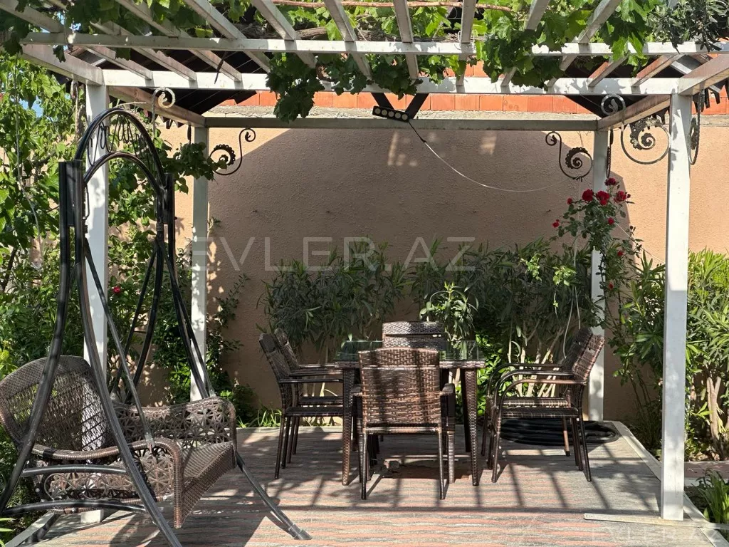 Aylıq, həyət evi/villa