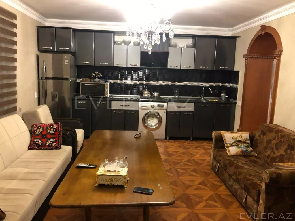 Aylıq, həyət evi/villa