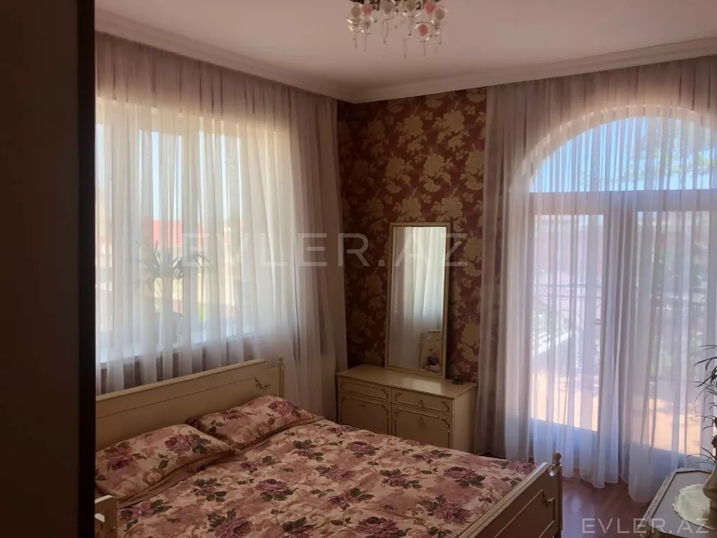 Aylıq, həyət evi/villa