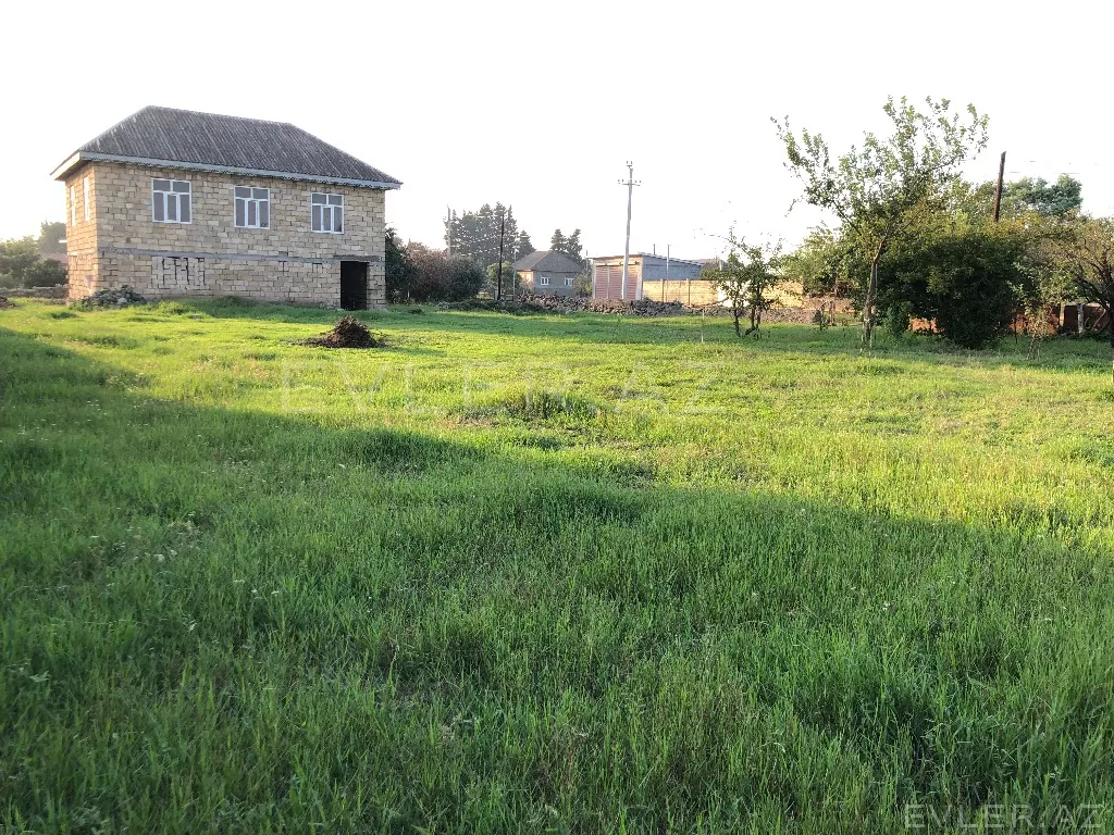 Satılır, həyət evi/villa