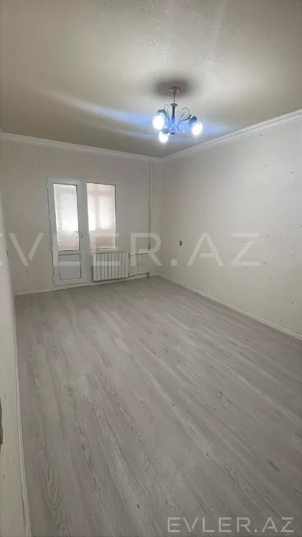 Aylıq, köhnə tikili