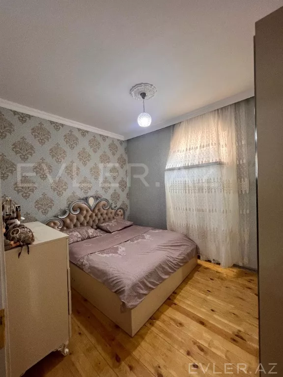 Satılır, həyət evi/villa