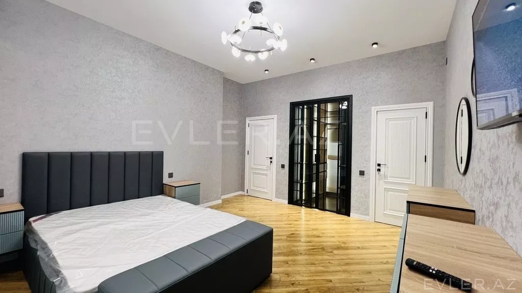 Satılır, həyət evi/villa