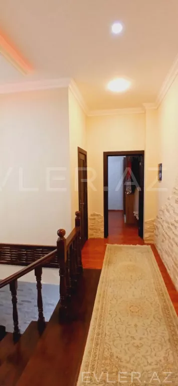 Satılır, həyət evi/villa
