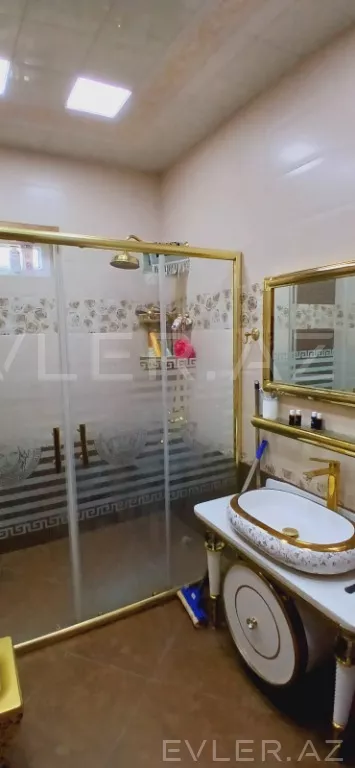 Satılır, həyət evi/villa