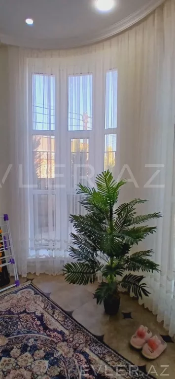 Satılır, həyət evi/villa