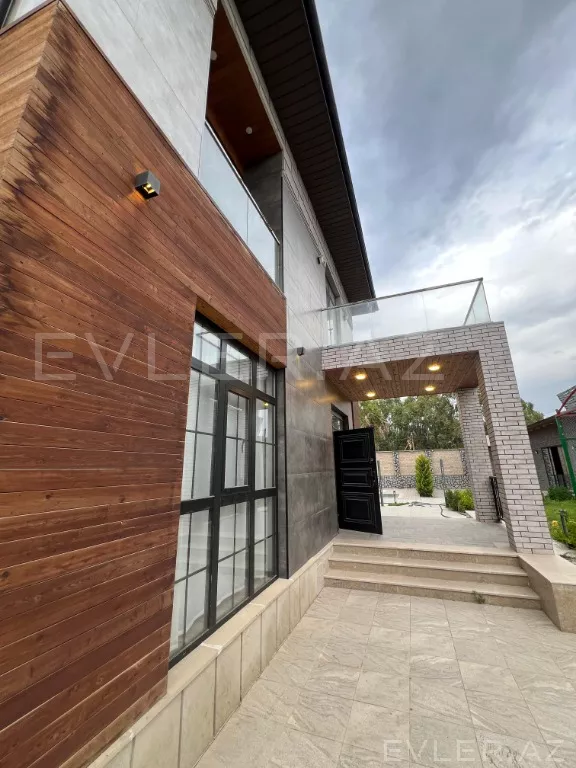 Satılır, həyət evi/villa